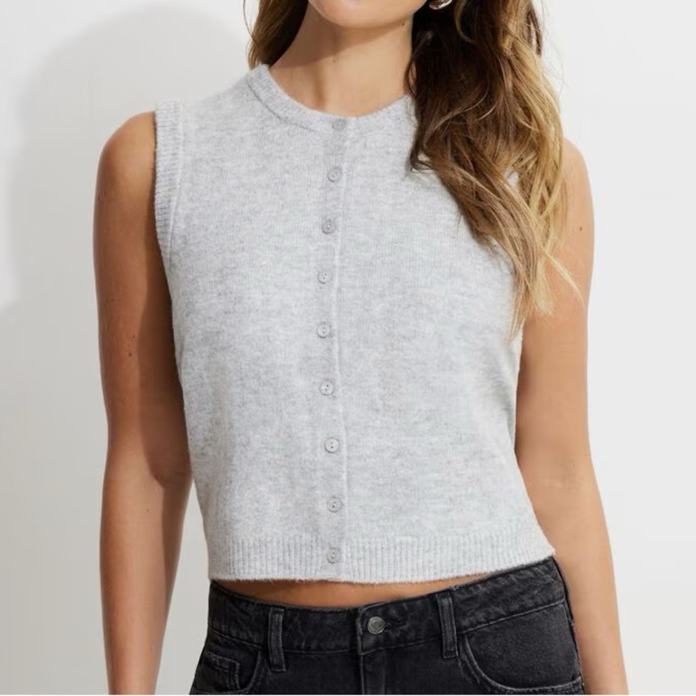 Dynamite Light Gray Sleeveless Tank Top